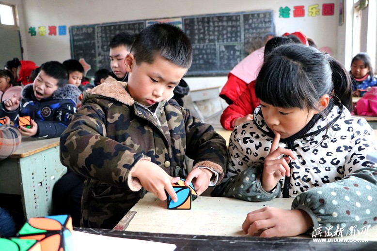 老約翰公益繪本館實(shí)施“愛心樹，小種子”公益項(xiàng)目