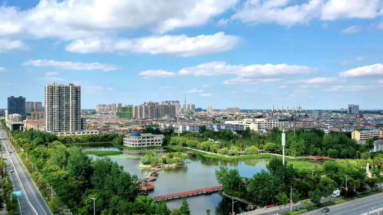 濱?？h城一角